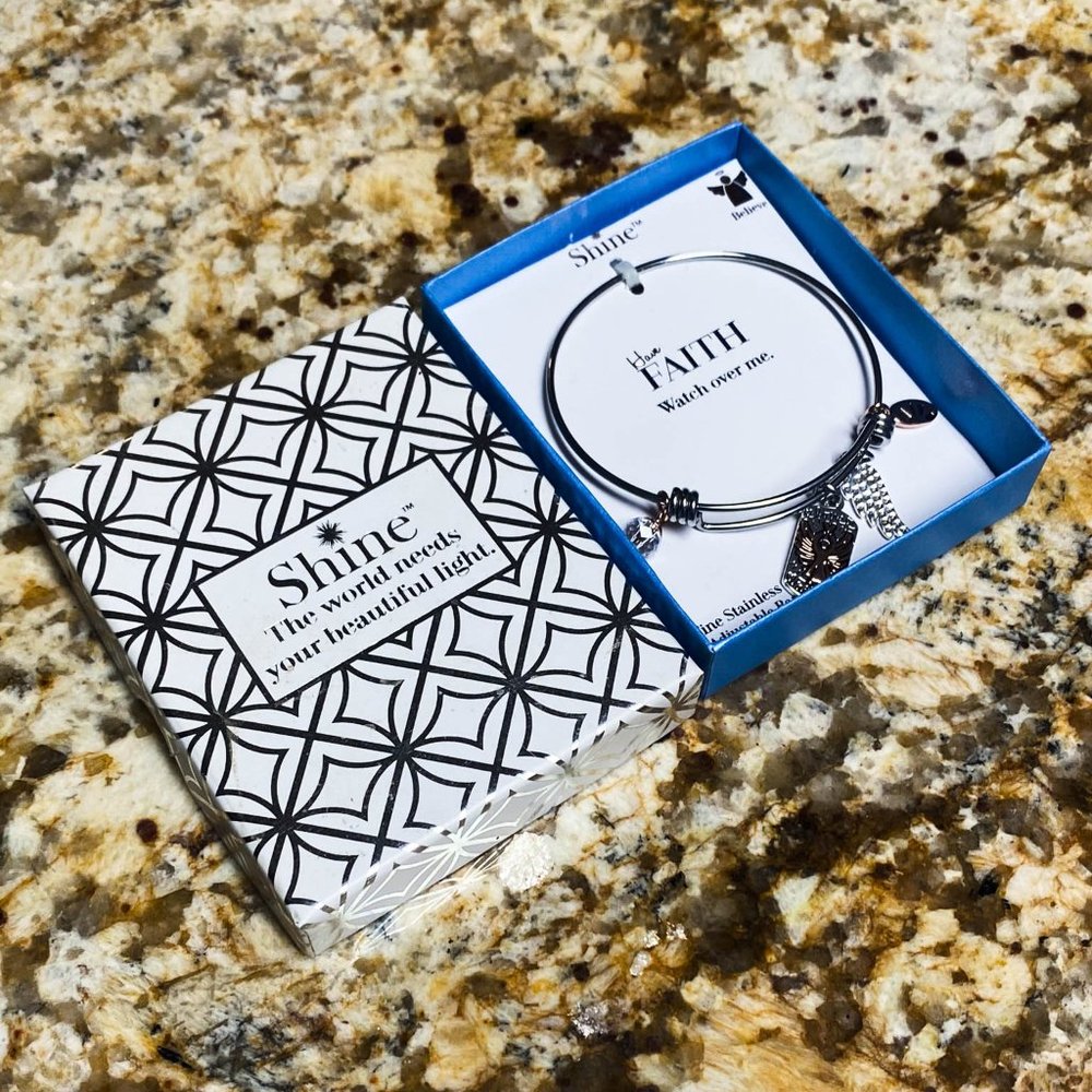 Shine Stainless Steel 'FAITH' Charm Bangle - New, Bracelet with Vintage-Look Box